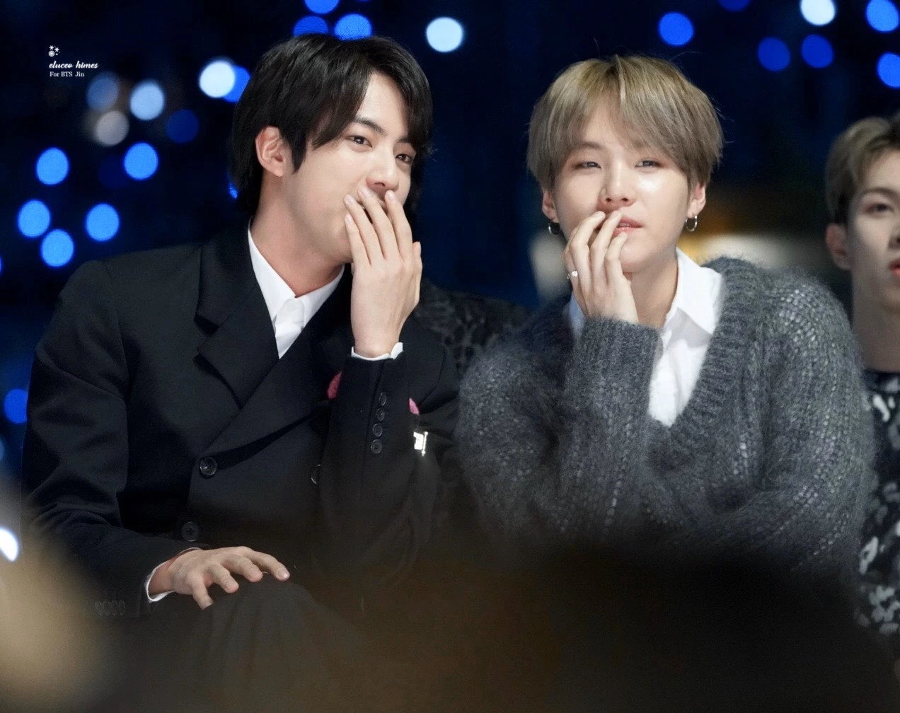 속닥속닥